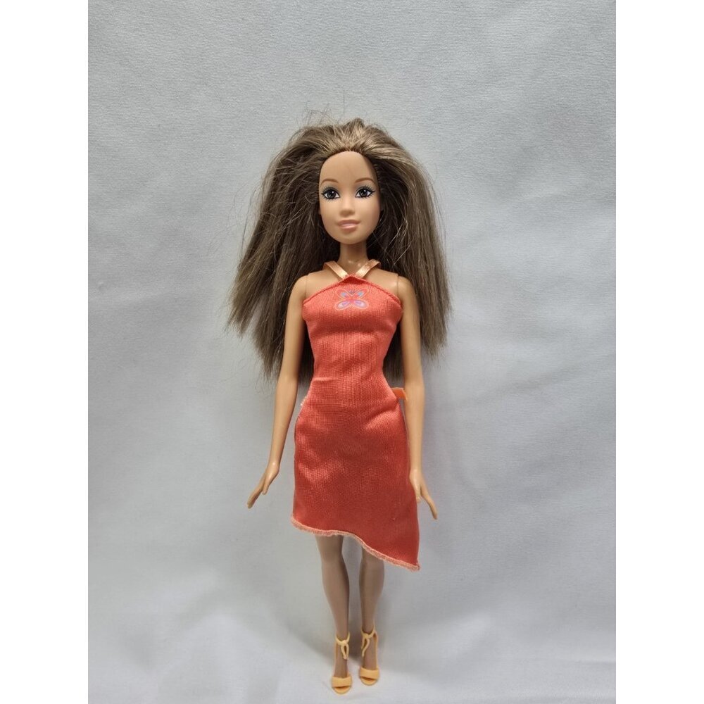 BARBIE Chic 2006 Teresa Doll - Mattel- FLAWS READ INFO
